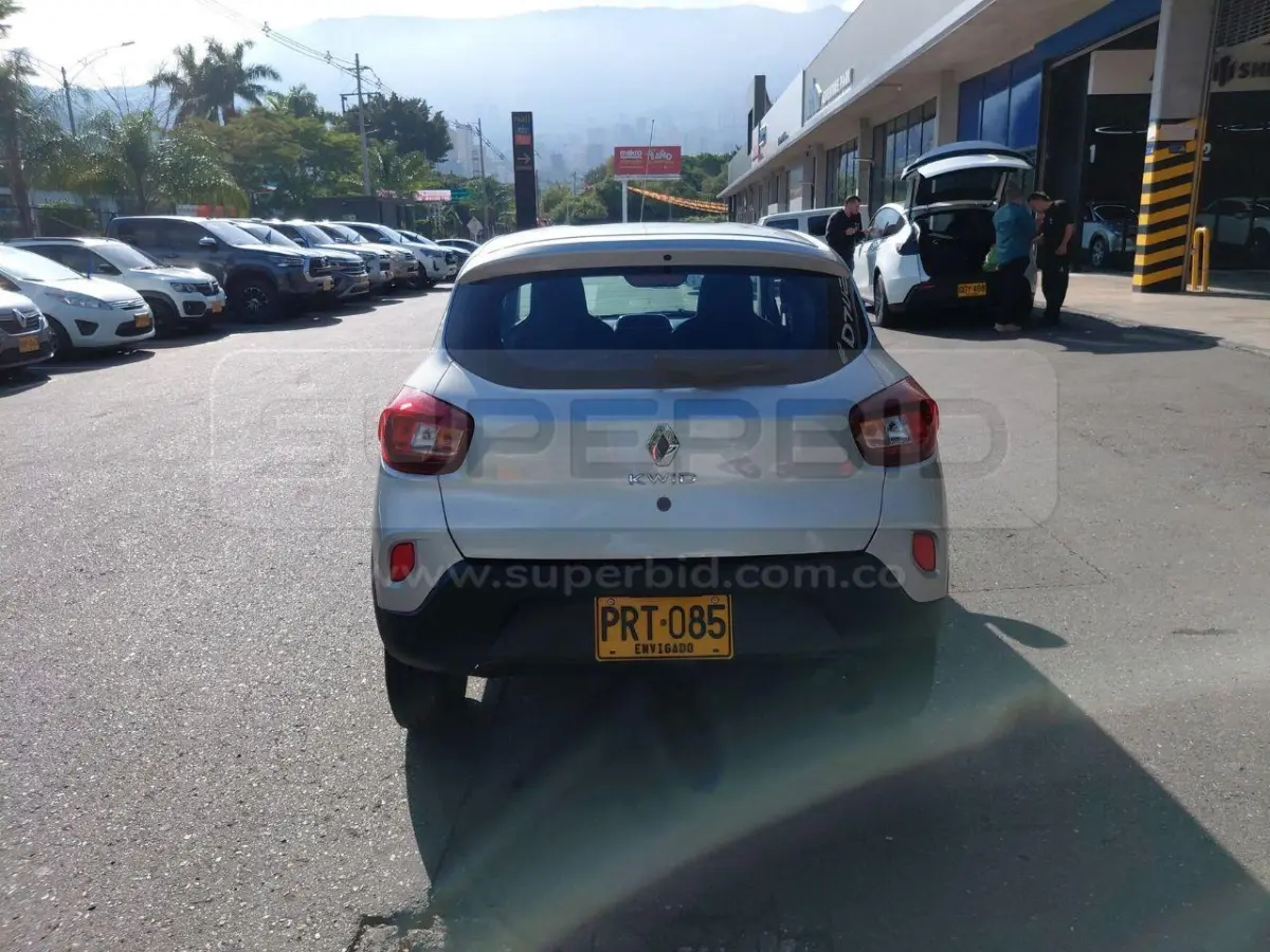 RENAULT KWID INTENS 999 CC MOD. 2026, PLACA: PRT085 Ubic.: MEDELLIN — imagen 7 de 8