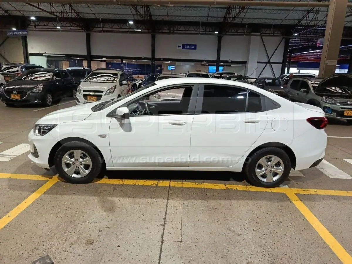 CHEVROLET ONIX NB LT TURBO MT 1000 CC MOD. 2025, PLACA: PKK403 Ubic.: CALDAS — imagen 5 de 8