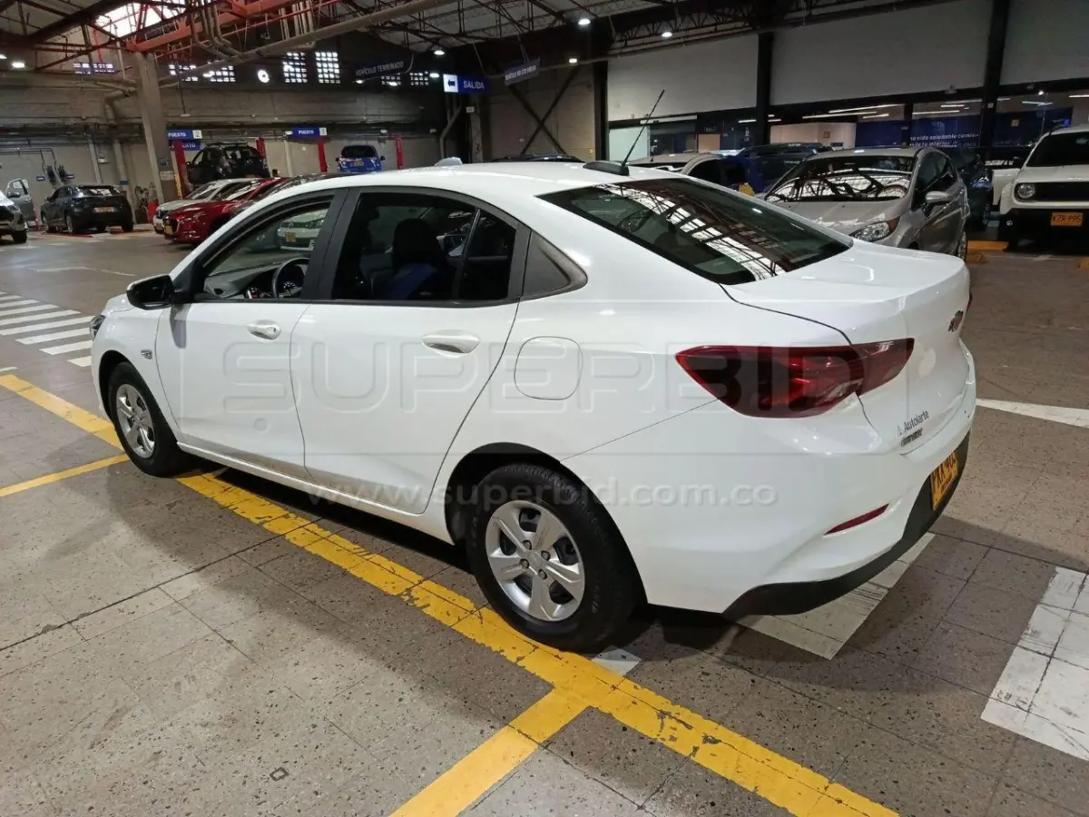 CHEVROLET ONIX NB LT TURBO MT 1000 CC MOD. 2025, PLACA: PKK403 Ubic.: CALDAS — imagen 6 de 8