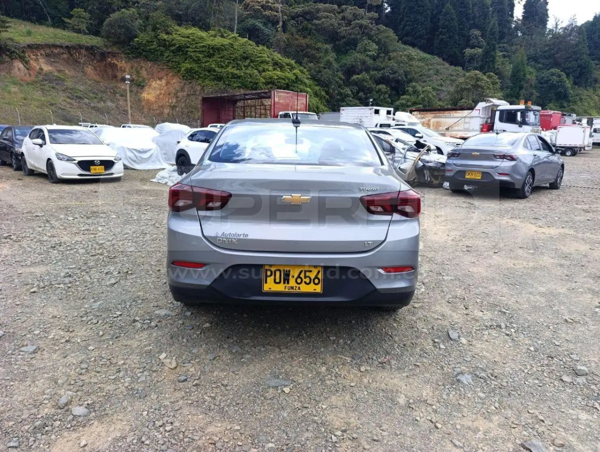 CHEVROLET ONIX NB LT TURBO MT 1000 CC MOD. 2025, PLACA: POW656 Ubic.: CALDAS — imagen 7 de 8