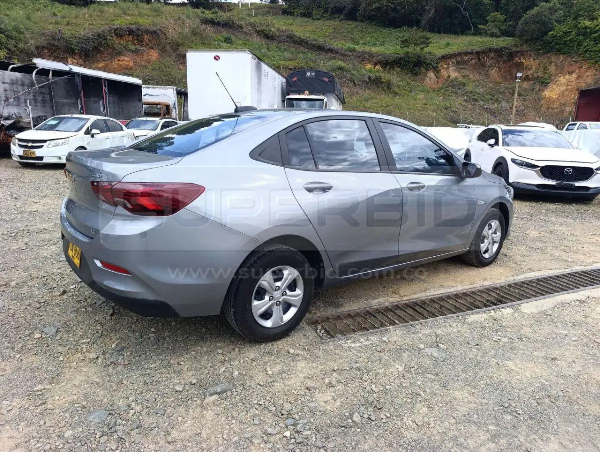 CHEVROLET ONIX NB LT TURBO MT 1000 CC MOD. 2025, PLACA: POW656 Ubic.: CALDAS — imagen 8 de 8