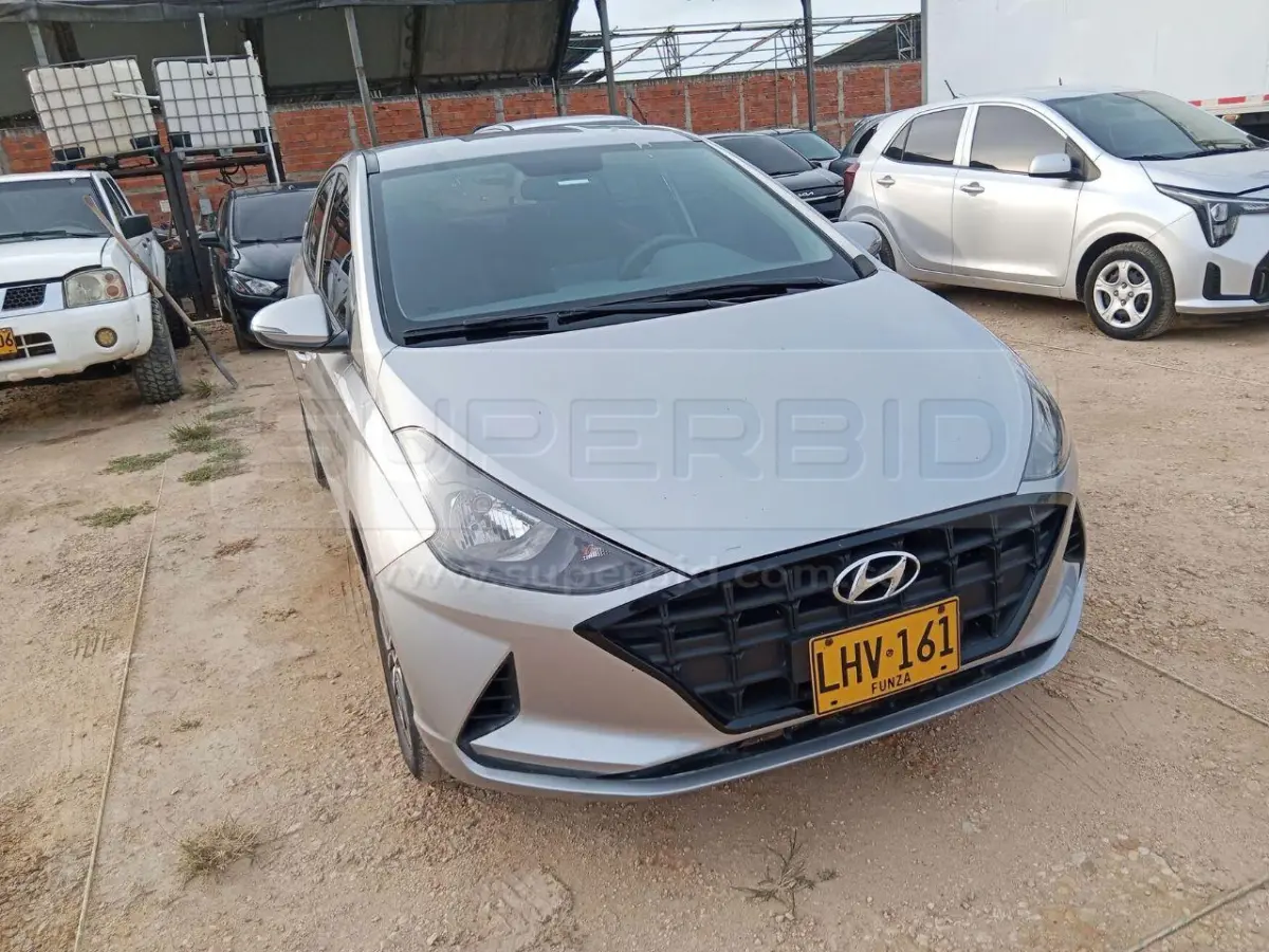 HYUNDAI ACCENT - ADVANCE AT + RIN BITONO 1591 CC MOD. 2023, PLACA: LHV161 Ubic.: BARRANQUILLA — imagen 3 de 8