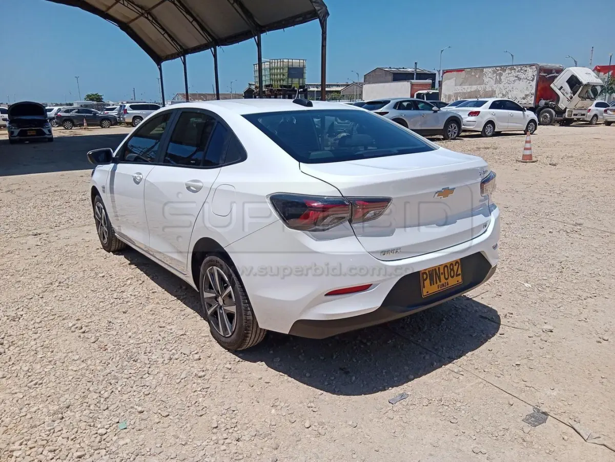 CHEVROLET ONIX NB LT TURBO AT 1000 CC MOD. 2026, RP#1 PLACA: PWN082 Ubic.: BARRANQUILLA — imagen 6 de 8
