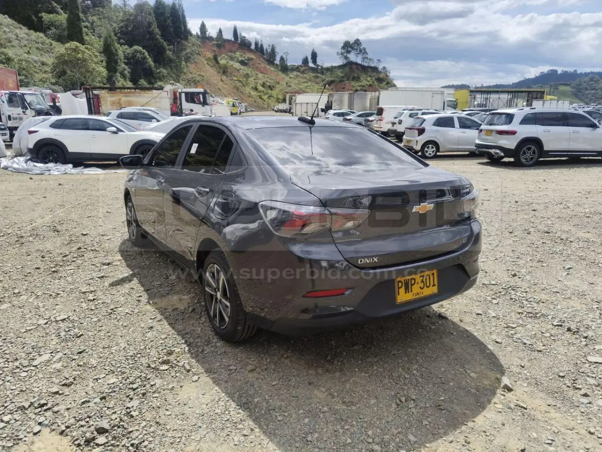 CHEVROLET ONIX NB LT TURBO AT 1000 CC MOD. 2026, PLACA: PWP301 Ubic.: CALDAS — imagen 6 de 8