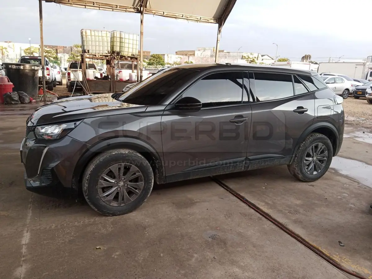 PEUGEOT 2008 ACTIVE 1.2 1199 CC MOD. 2023, RP#1 PLACA: LWP785 Ubic.: BARRANQUILLA — imagen 5 de 8