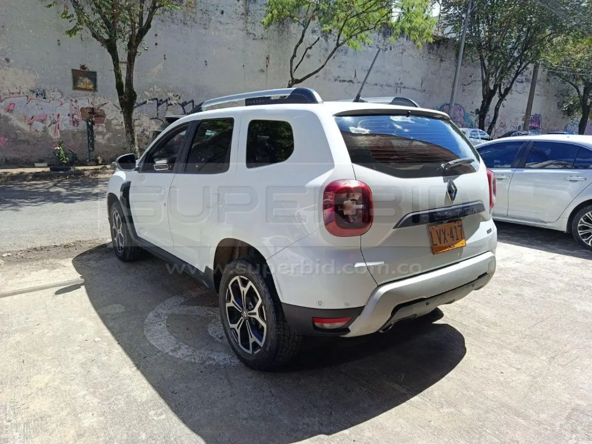 RENAULT DUSTER ICONIC 1.3T 4X4 MT 1300 CC MOD. 2024, PLACA: LVX417 Ubic.: MEDELLIN — imagen 6 de 8