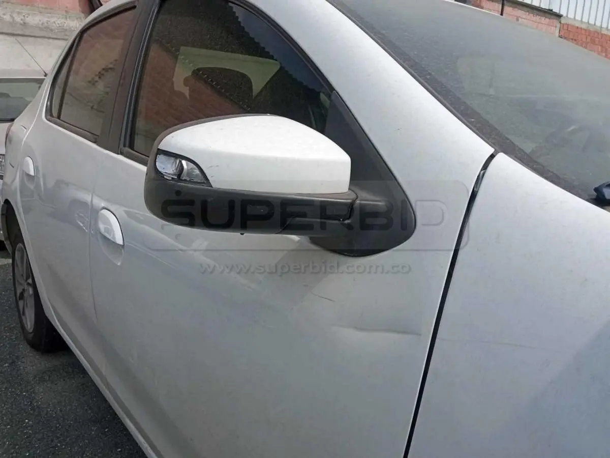 RENAULT LOGAN [2] PRIVILEGE / INTENS 16V 2AB MT 1599 CC MOD. 2019, PLACA: IDN497 Ubic.: YUMBO VALLE, VALLE DEL CAUCA — imagen 2 de 8
