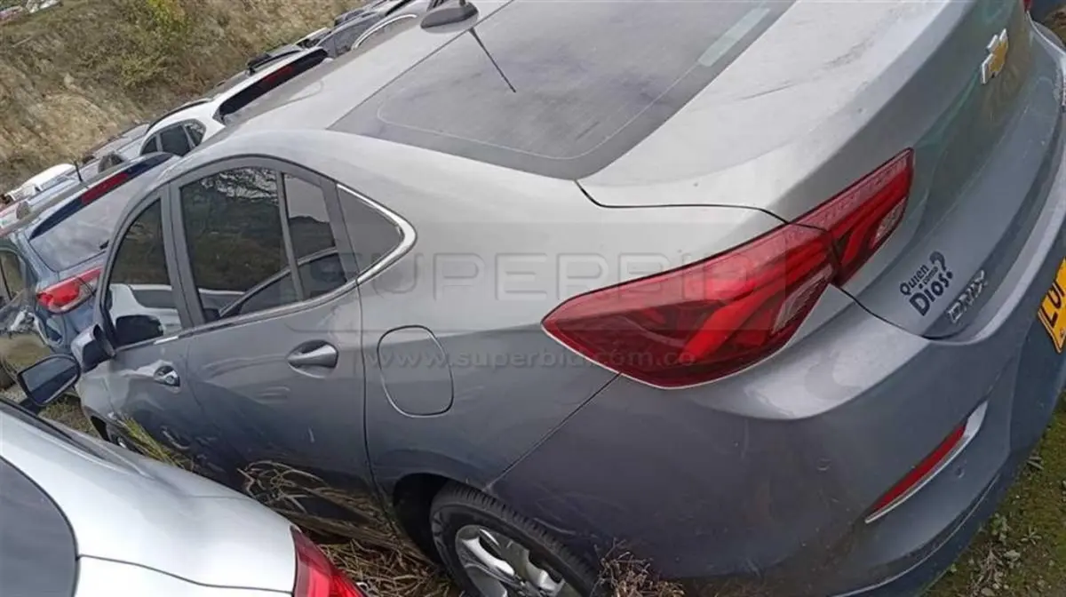 CHEVROLET ONIX PREMIER T 4P 6AB ABS TP 1000 CC MOD. 2022, PLACA: LGP228 Ubic.: COPACABANA, ANTIOQUIA — imagen 3 de 8