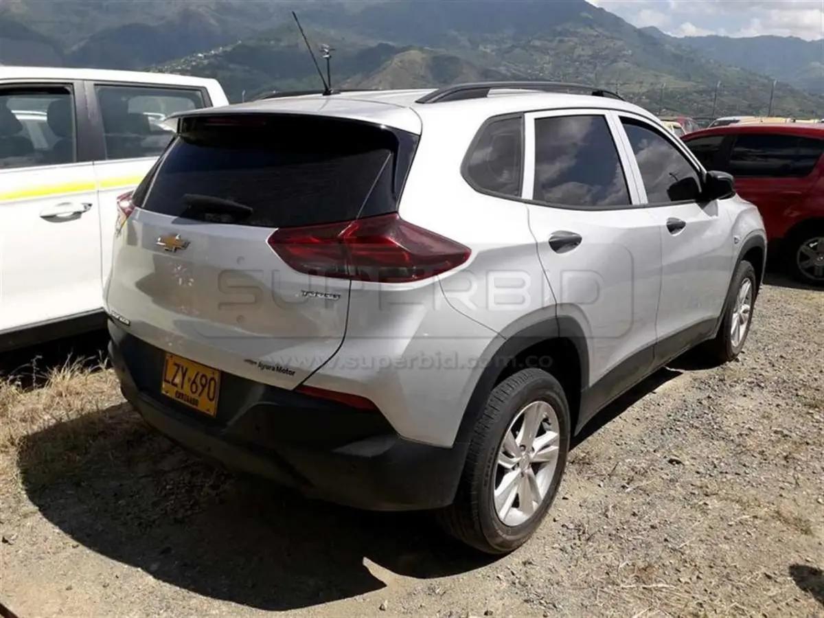CHEVROLET TRACKER [2] LS T MT 1199 CC MOD. 2023, PLACA: LZY690 Ubic.: COPACABANA, ANTIOQUIA — imagen 7 de 8