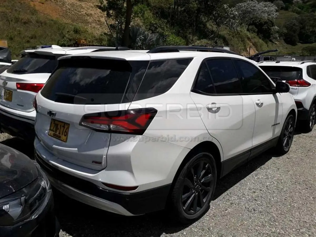 CHEVROLET EQUINOX [3] RS T 4X2 TC CR R19 TP 1490 CC MOD. 2023, PLACA: LZW176 Ubic.: GIRARDOTA, ANTIOQUIA — imagen 2 de 7