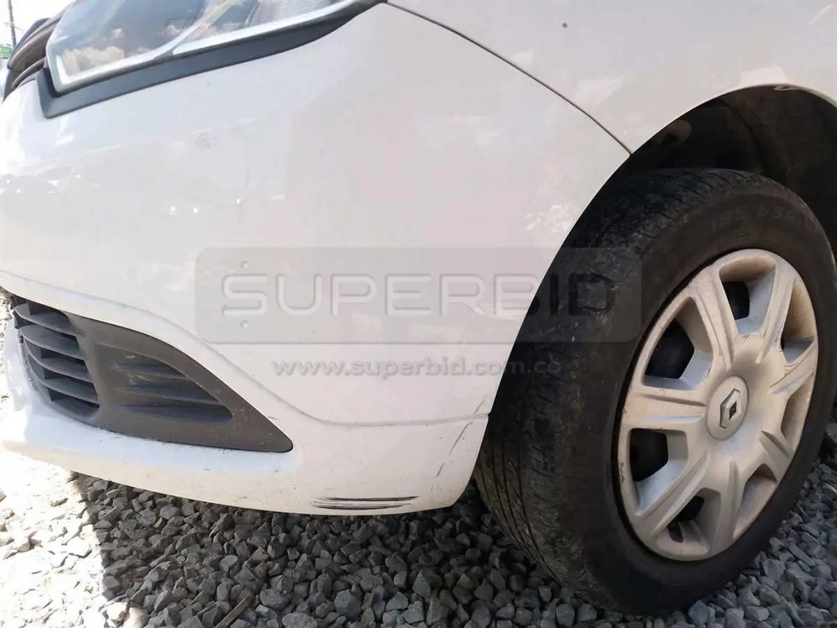 RENAULT SANDERO[2 AUTHENTIQUE LIFE 8VAA 2ABABS MT 1598 CC MOD. 2018, PLACA: EFS877 Ubic.: PEREIRA, RISARALDA — imagen 7 de 8