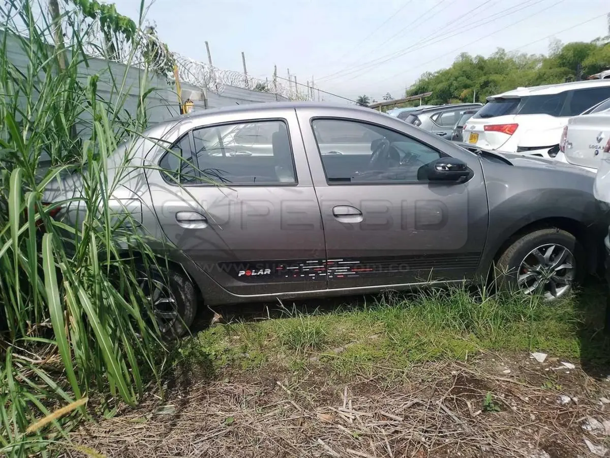 RENAULT LOGAN EXPRESSION LIFE AA 8V 2AB ABS MT 1598 CC MOD. 2020, PLACA: GJX572 Ubic.: PEREIRA, RISARALDA — imagen 8 de 8