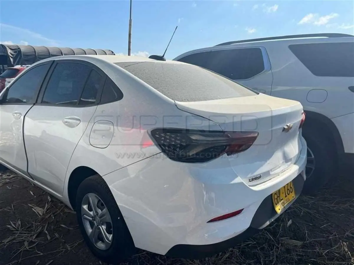 CHEVROLET ONIX LT T 4P 6AB ABS MT 1000 CC MOD. 2025, PLACA: GHL166 Ubic.: PEREIRA, RISARALDA — imagen 5 de 8