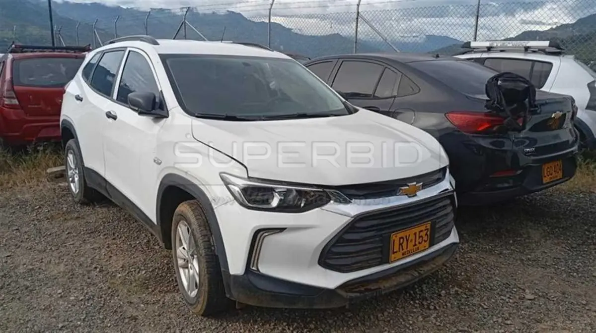 CHEVROLET TRACKER [2] LS T TP 1199 CC MOD. 2023, PLACA: LRY153 Ubic.: COPACABANA, ANTIOQUIA — imagen 4 de 8