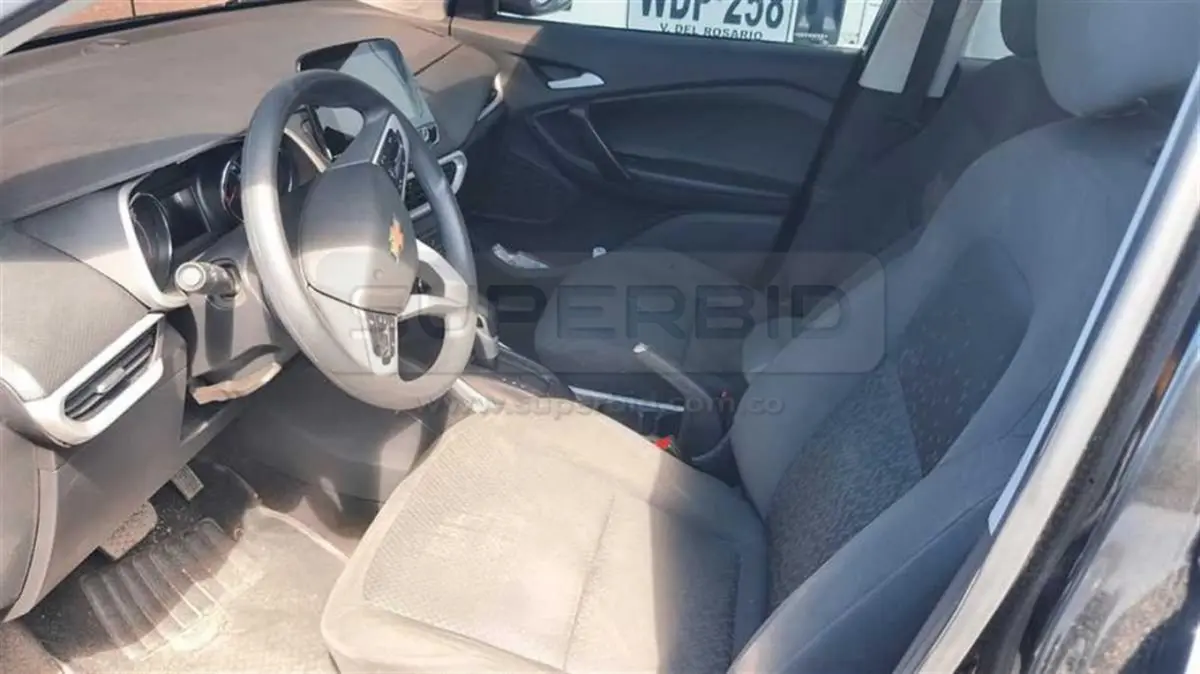 CHEVROLET TRACKER [3] TURBO LS 4X2 ABS TP 1199 CC MOD. 2025, PLACA: POQ416 Ubic.: CUCUTA, NORTE DE SANTANDER — imagen 5 de 8
