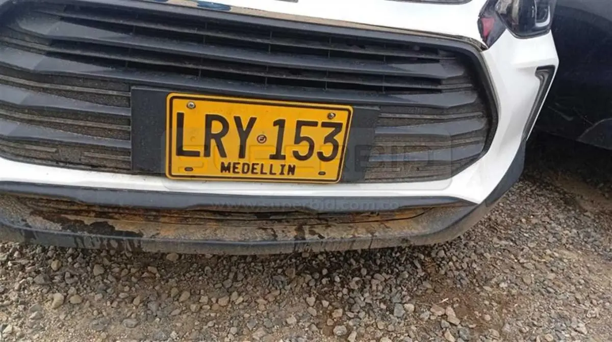 CHEVROLET TRACKER [2] LS T TP 1199 CC MOD. 2023, PLACA: LRY153 Ubic.: COPACABANA, ANTIOQUIA — imagen 8 de 8