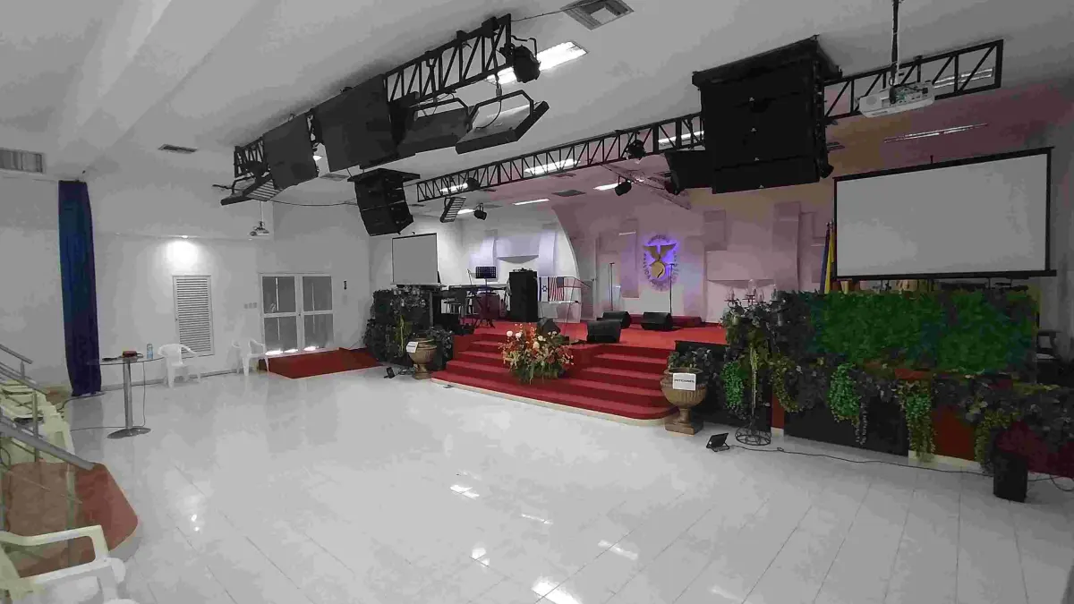 Local — imagen 9 de 16