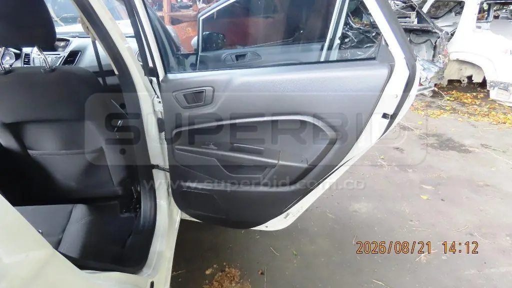 FORD FIESTA MOD. 2017, RTM VENCIDA RP#1, PLACA: 1 Ubic.: Guarne(Antioquia) — imagen 4 de 8