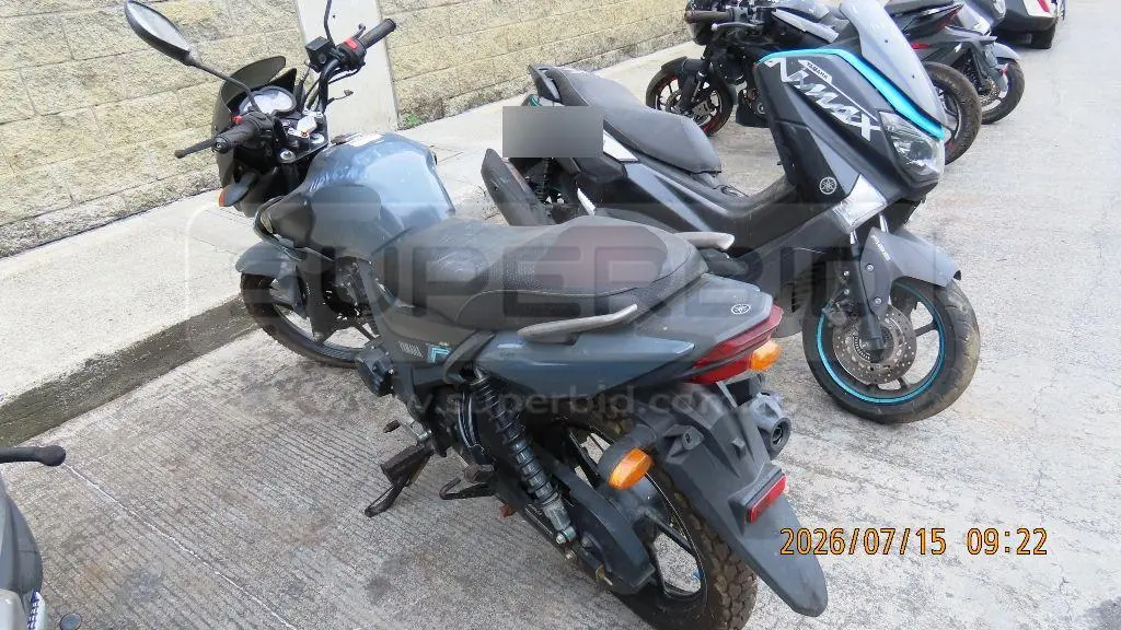 YAMAHA SZ15RR MOD. 2024, RTM VENCIDA PLACA: 9 Ubic.: Guarne(Antioquia) — imagen 4 de 8