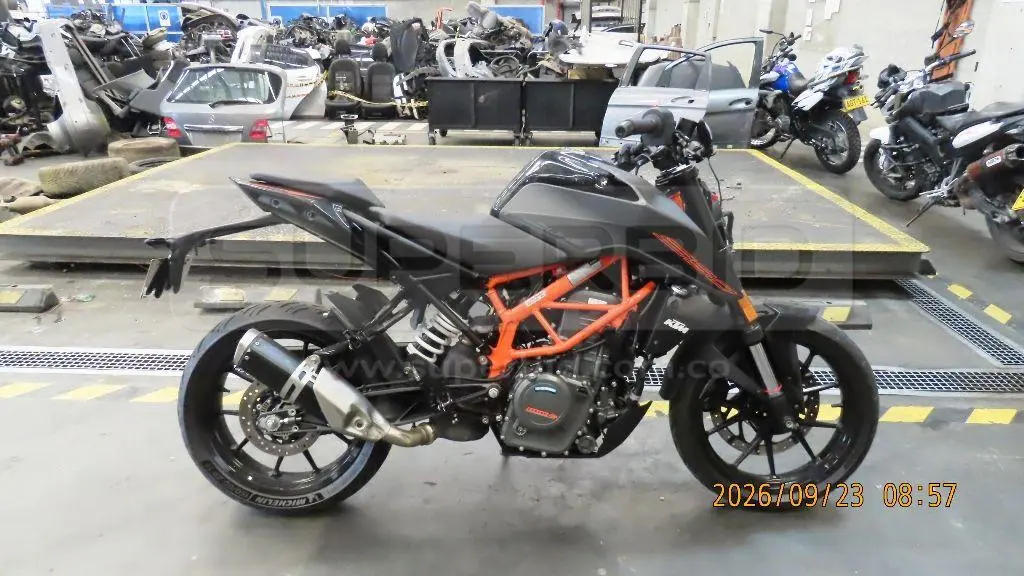KTM 390 DUKE MOD. 2023, PLACA: 0 Ubic.: Guarne(Antioquia) — imagen 8 de 8
