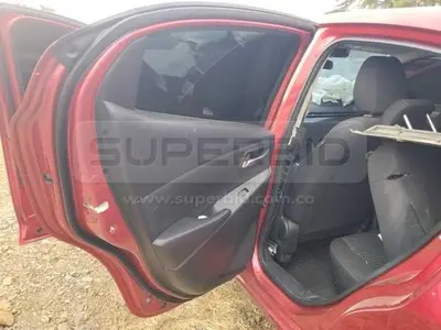 MAZDA 2 HATCHBACK MOD. 2019, PLACA: 5 Ubic.: Pereira (Risaralda) — imagen 4 de 8