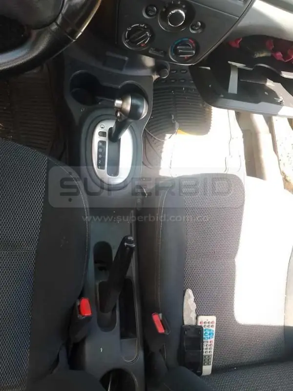 NISSAN VERSA MOD. 2018, PLACA: 9 Ubic.: Pereira (Risaralda) — imagen 6 de 8