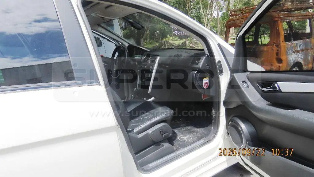 MERCEDES BENZ B 200 TURBO MOD. 2011, PLACA: 3 Ubic.: Guarne(Antioquia) — imagen 4 de 8