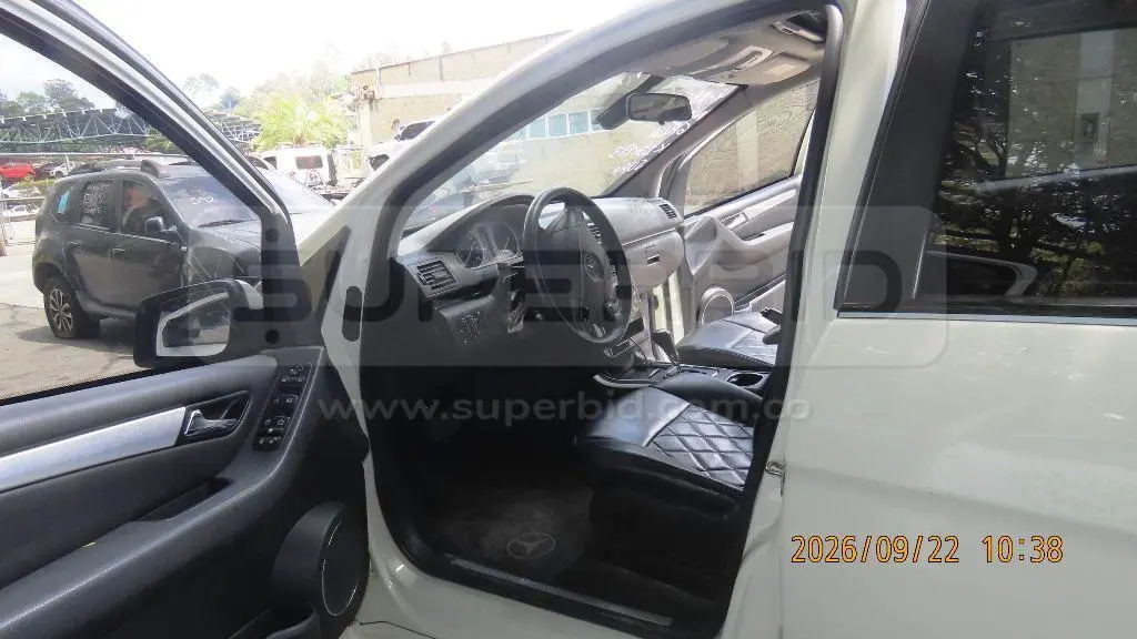 MERCEDES BENZ B 200 TURBO MOD. 2011, PLACA: 3 Ubic.: Guarne(Antioquia) — imagen 8 de 8