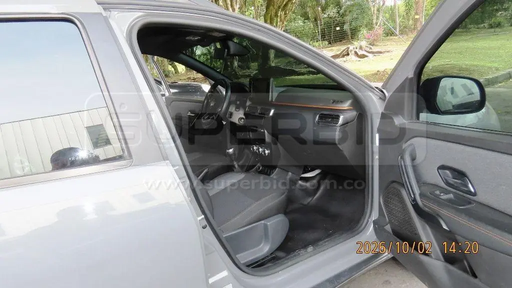 RENAULT DUSTER OROCH MOD. 2024, PLACA: 3 Ubic.: Guarne(Antioquia) — imagen 6 de 8