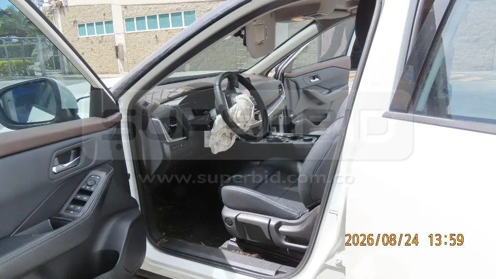 NISSAN X-TRAIL T33 MOD. 2025, PLACA: 2 Ubic.: Guarne(Antioquia) — imagen 7 de 8