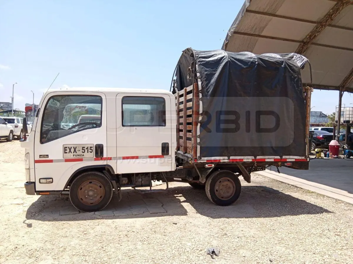 CHEVROLET NHR DOBLE CABINA REWARD EURO IV 2999 CC MOD. 2019, PLACA: EXX515 Ubic.: BARRANQUILLA — imagen 5 de 8