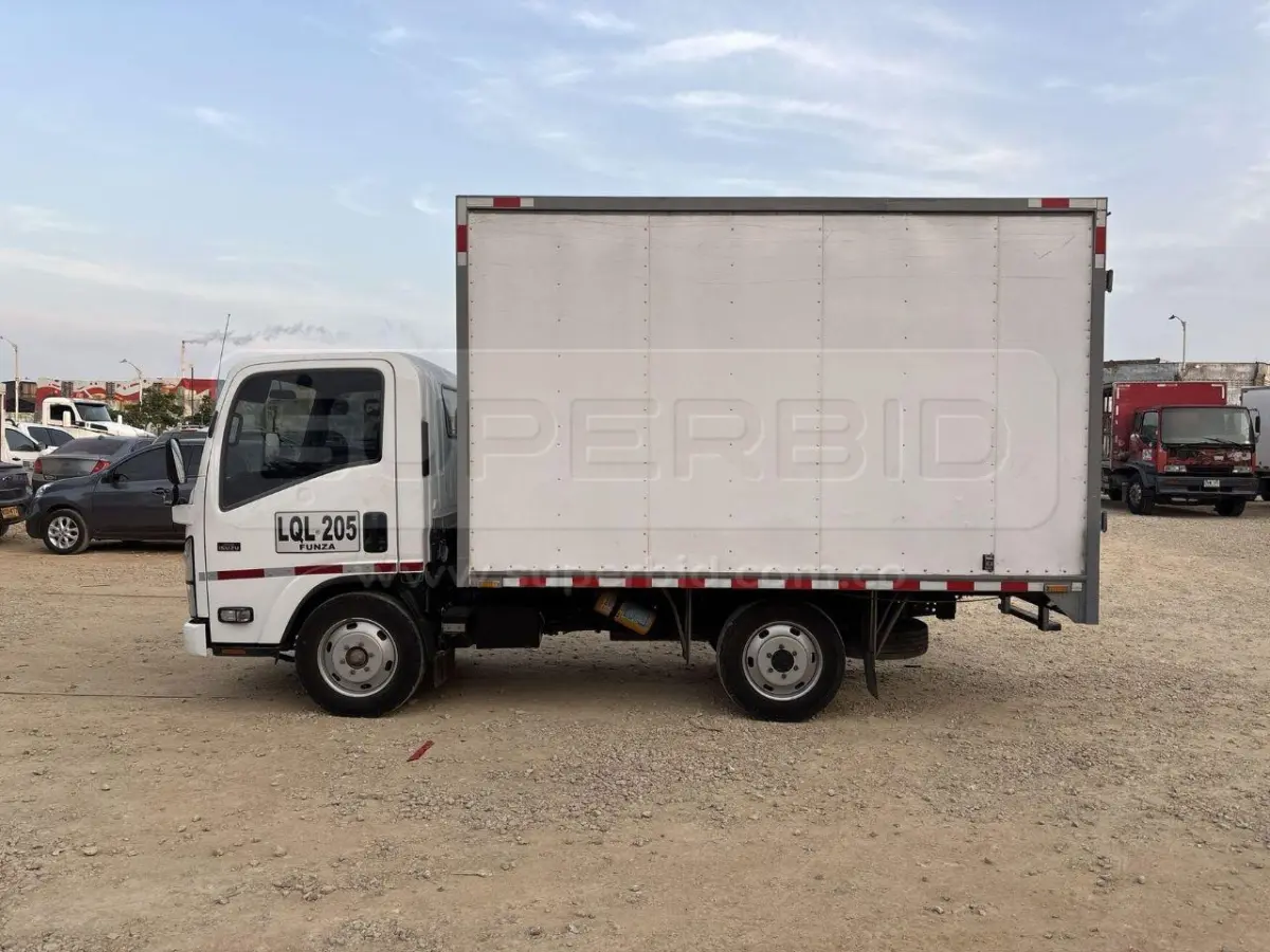CHEVROLET NHR EIV (ABS) 2999 CC MOD. 2023, PLACA: LQL205 Ubic.: BARRANQUILLA — imagen 5 de 8