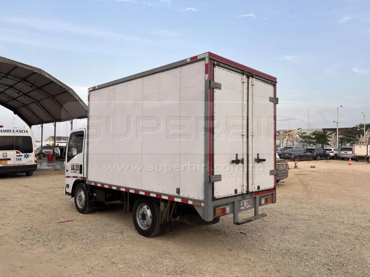 CHEVROLET NHR EIV (ABS) 2999 CC MOD. 2023, PLACA: LQL205 Ubic.: BARRANQUILLA — imagen 6 de 8