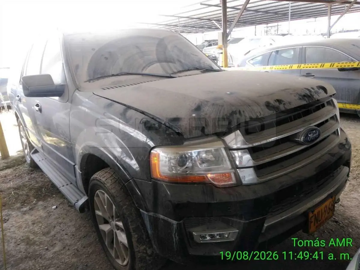 FORD EXPEDITION [3] [FL] LIMITED TP 3496 CC MOD. 2017, RP#1 PLACA: FNU968 Ubic.: MOSQUERA, CUNDINAMARCA — imagen 3 de 8