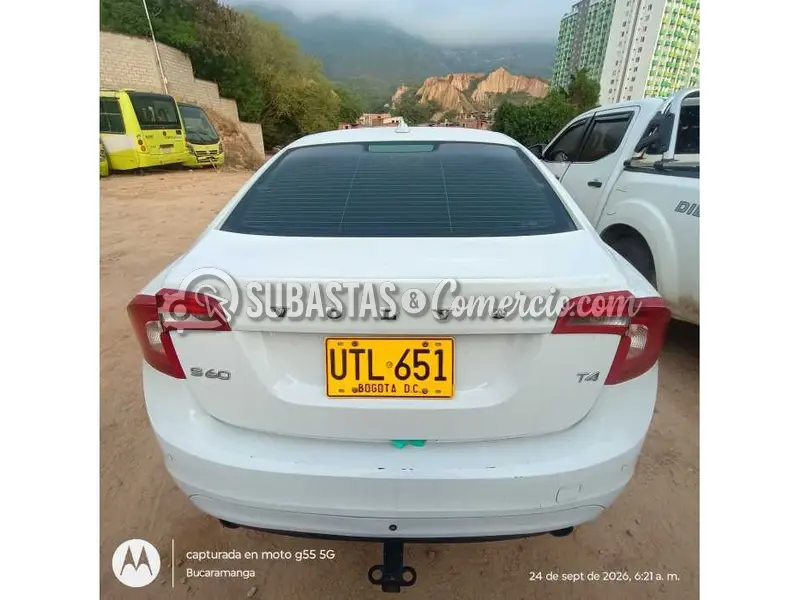 Salvamento Volvo S60 - 2014 - 651 - Bucaramanga — imagen 3 de 8