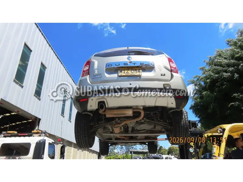 Salvamento Renault Duster dynamique 4x4 - 2013 - 084 - Guarne — imagen 6 de 8