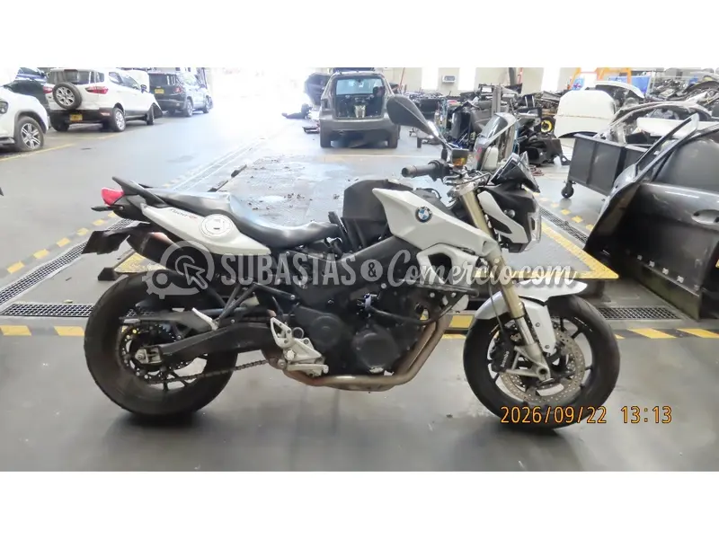 Salvamento Bmw F 800 r - 2016 - 74D - Guarne — imagen 4 de 8