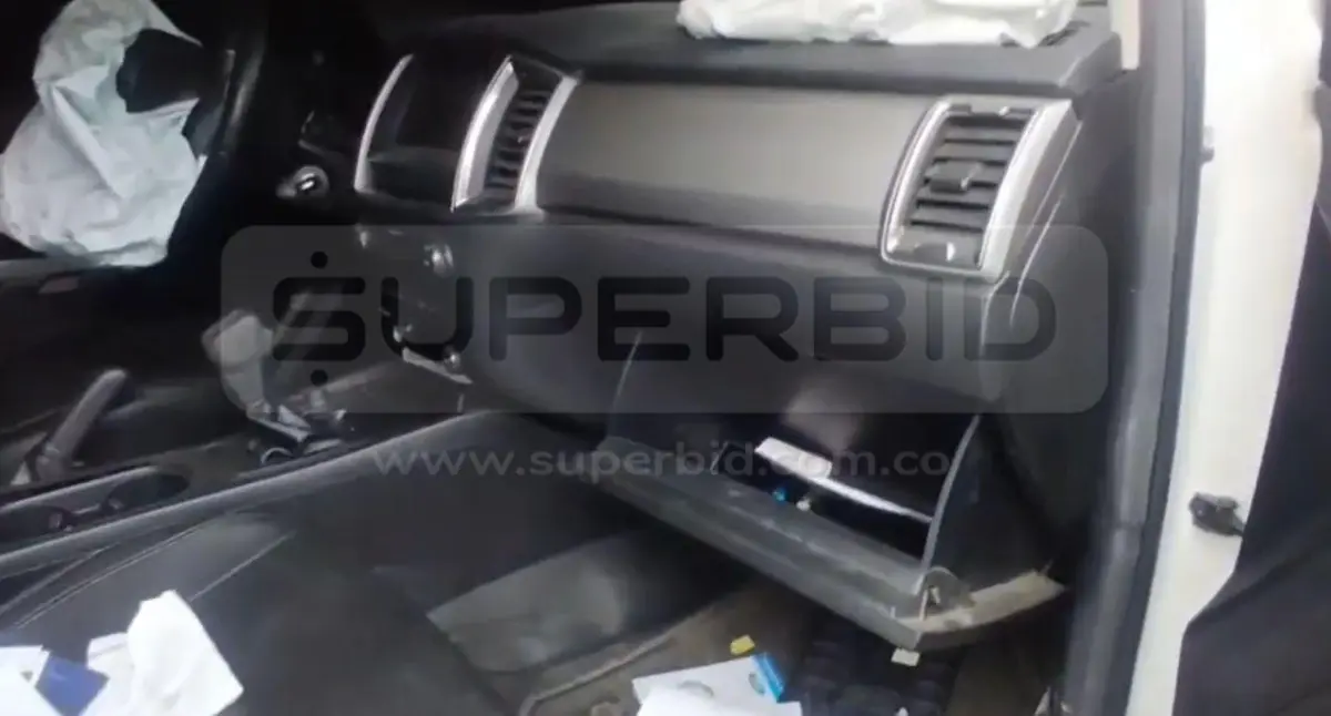 FORD RANGER XLT DIESEL MOD. 2023, PLACA: LVV431 Ubic.: BOGOTÁ D.C — imagen 4 de 8