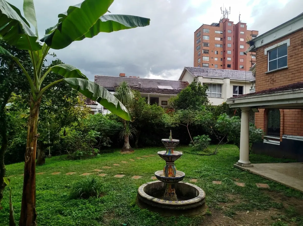Casa en venta - Medellin, Antioquia — imagen 3 de 7