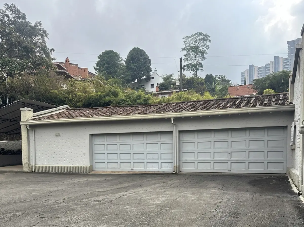 Casa en venta - Medellin, Antioquia — imagen 11 de 13