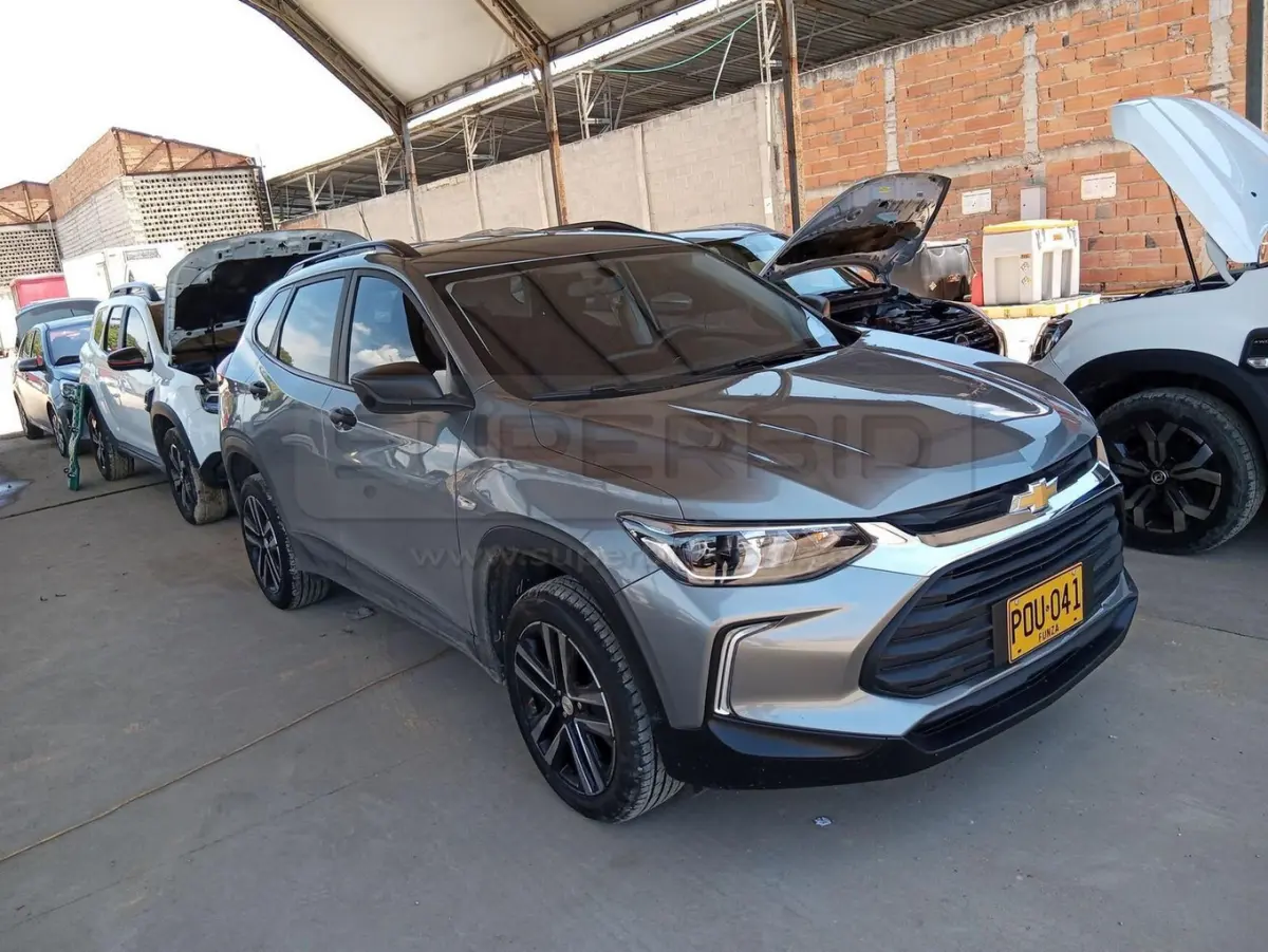 CHEVROLET TRACKER TURBO LS AT 1200 CC MOD. 2025, RP#2 PLACA: POU041 Ubic.: BARRANQUILLA — imagen 2 de 8